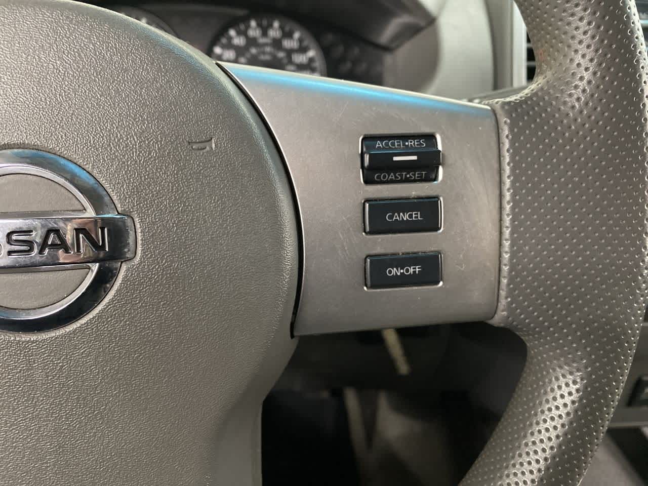 Thumbnail: 2013 Nissan Frontier - 23