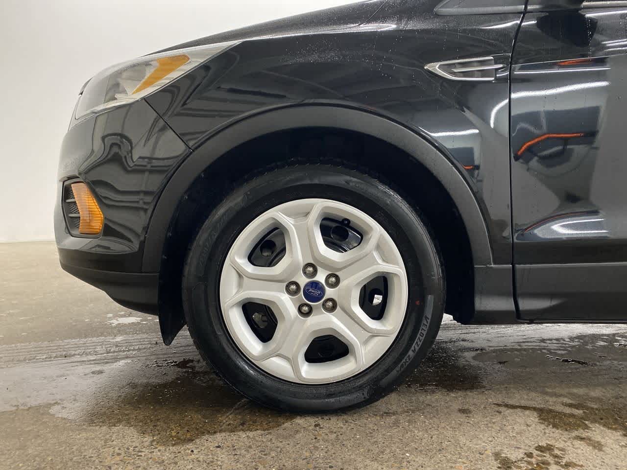 Thumbnail: 2017 Ford Escape - 11