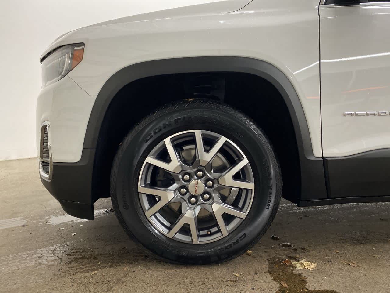 Thumbnail: 2023 GMC Acadia - 11