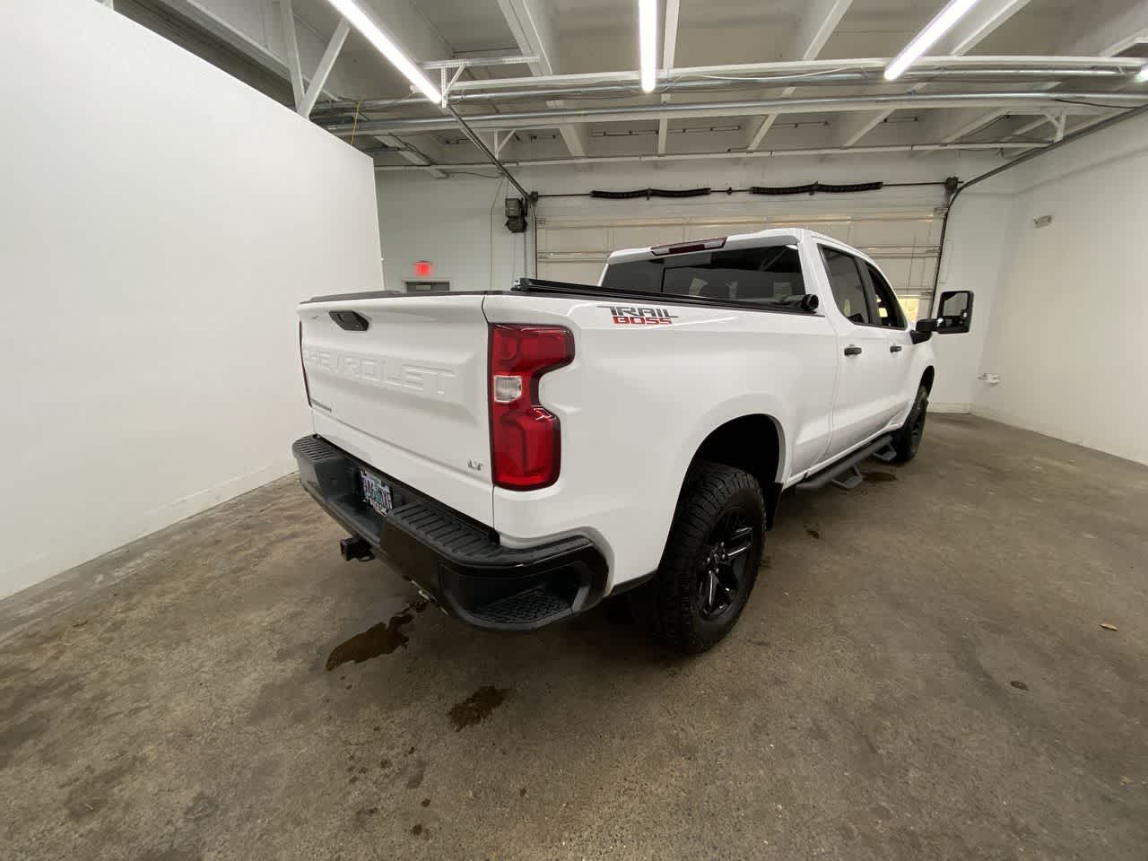 Thumbnail: 2021 Chevrolet Silverado 1500 - 6