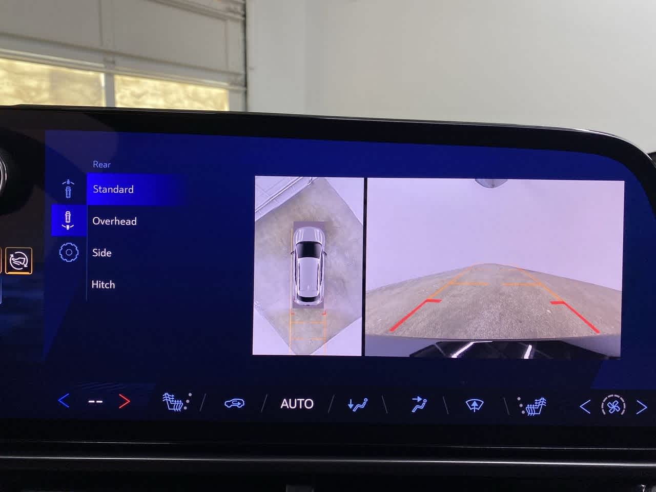 Thumbnail: 2024 Chevrolet Equinox - 26