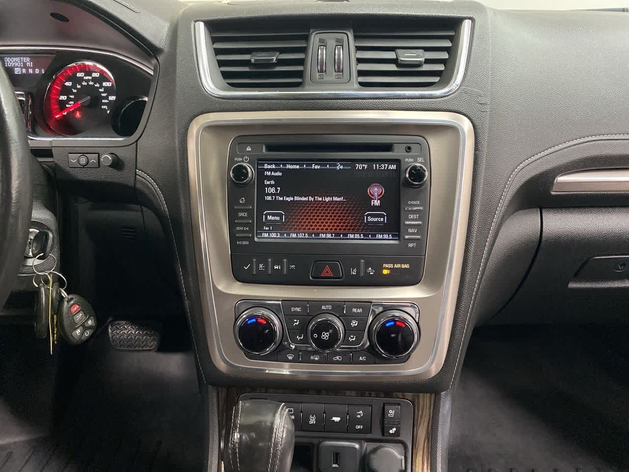 Thumbnail: 2015 GMC Acadia - 25