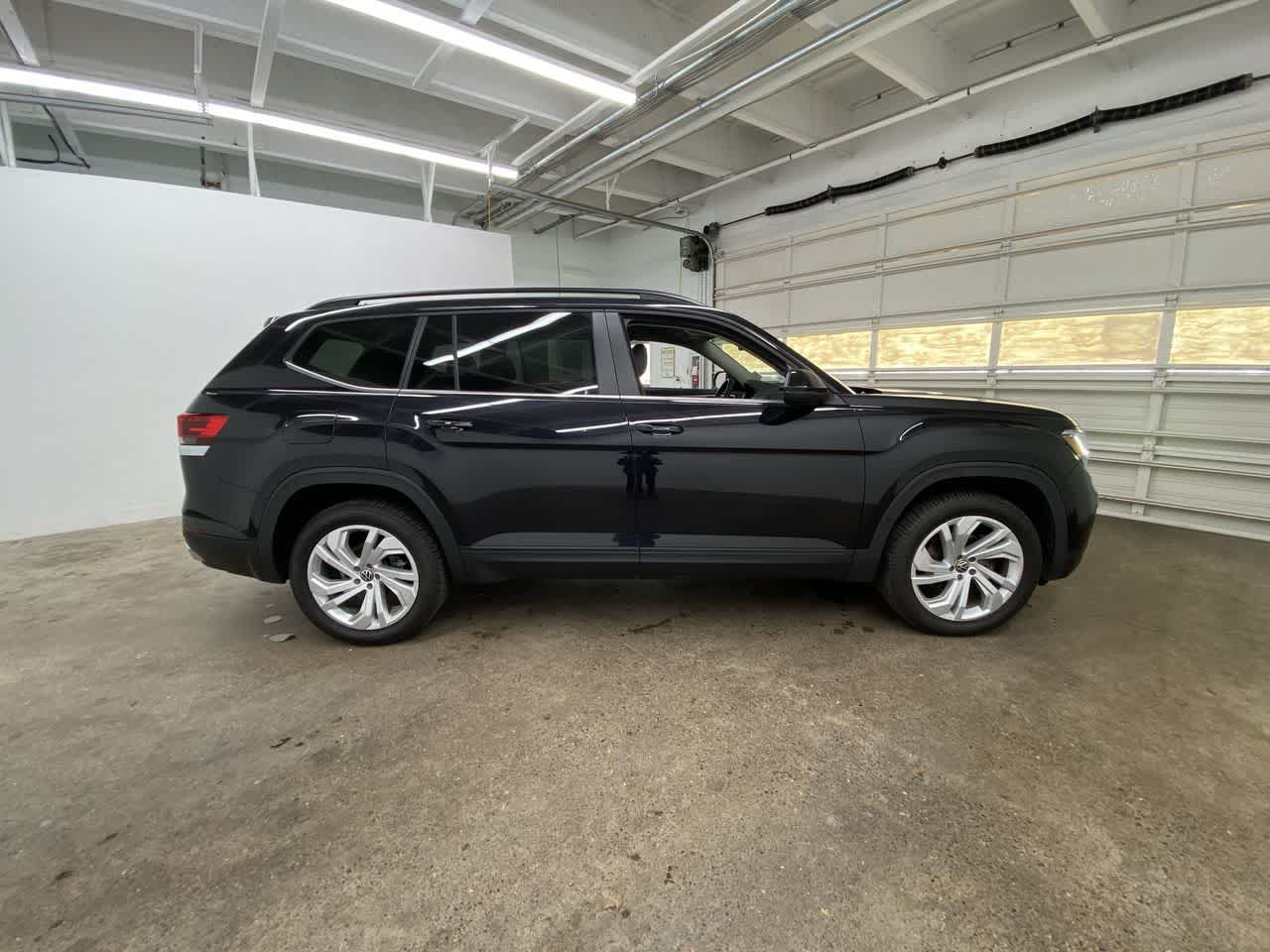 Thumbnail: 2021 Volkswagen Atlas - 7