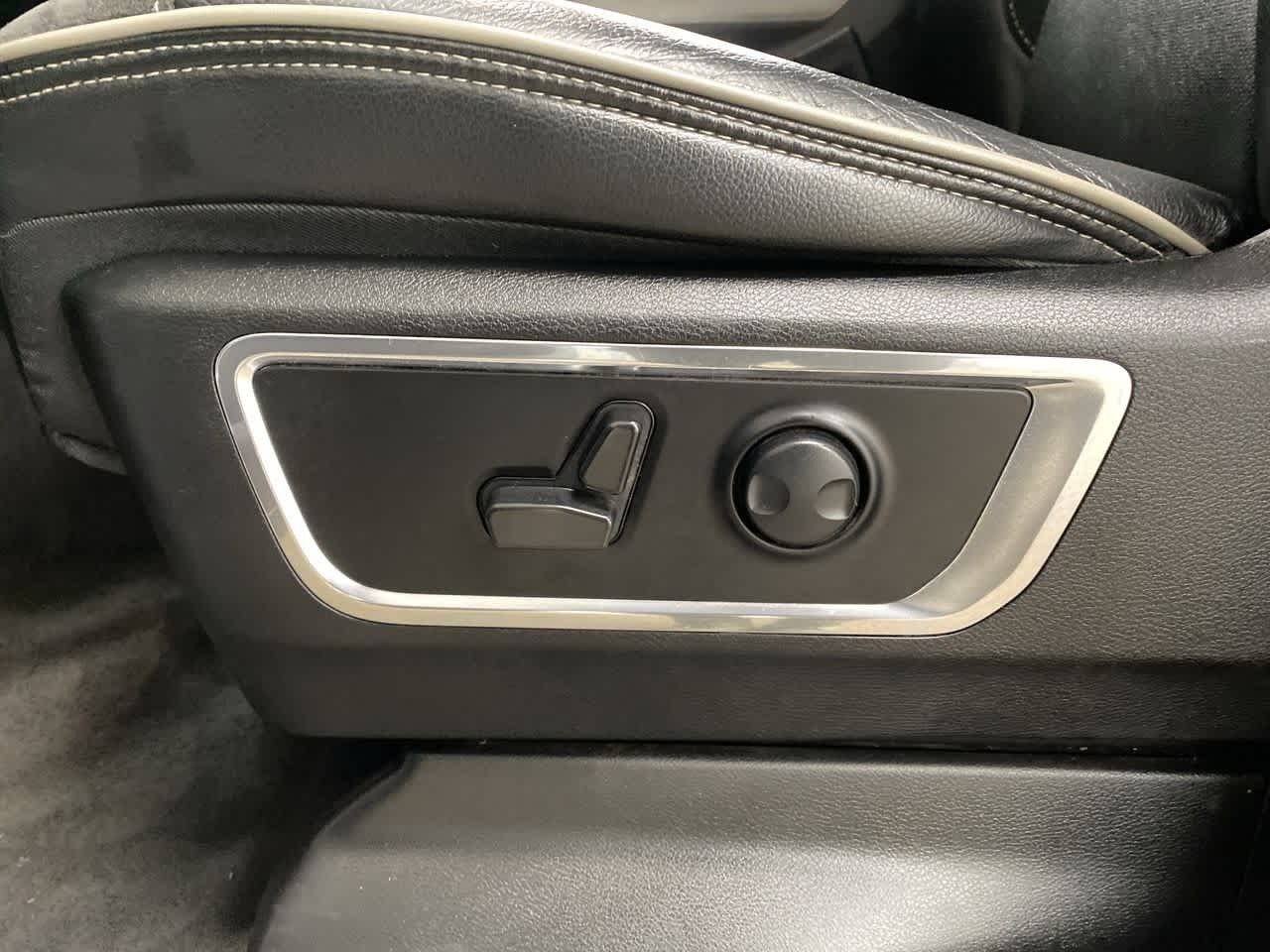 Thumbnail: 2024 RAM 1500 - 15