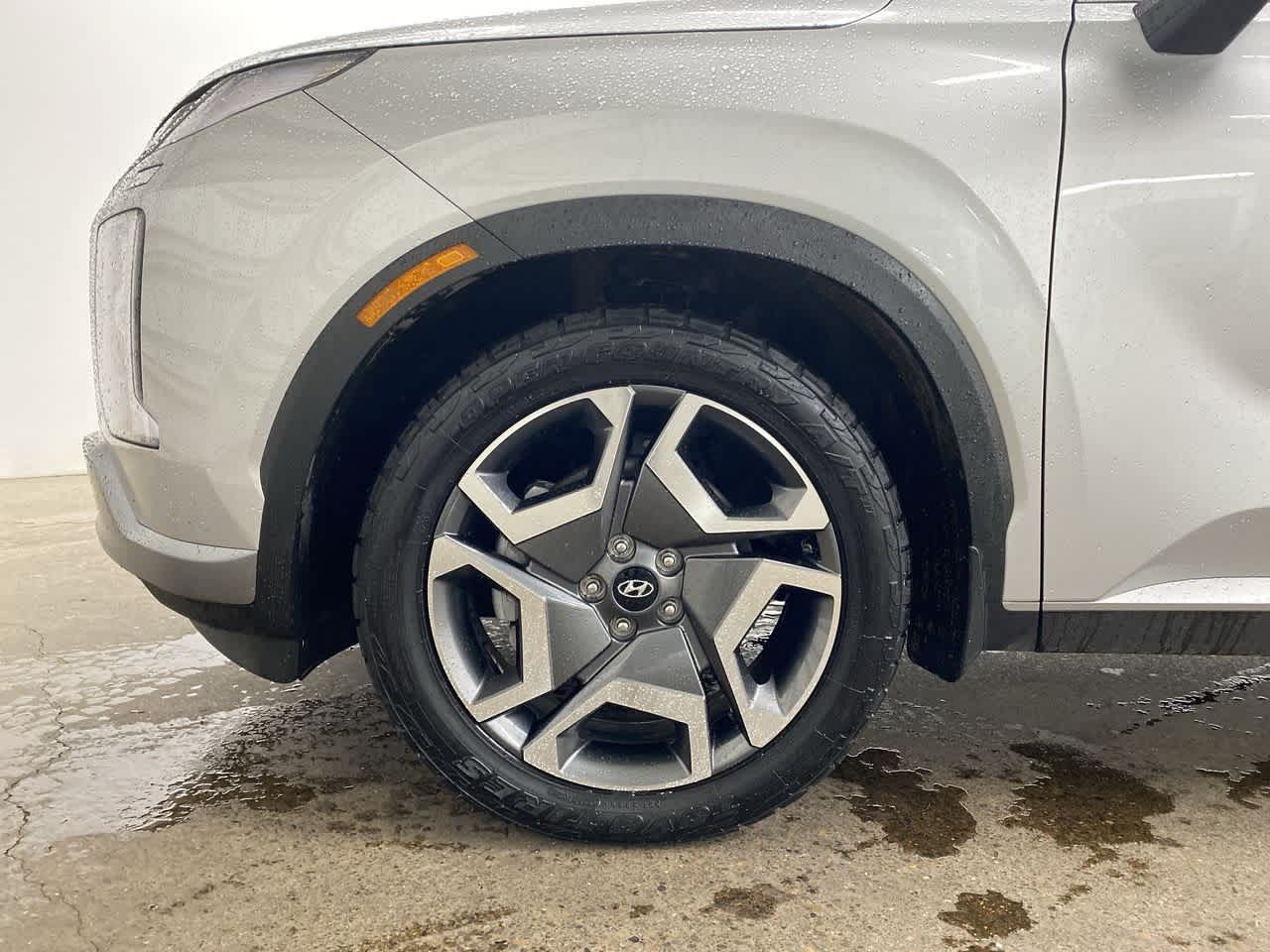 Thumbnail: 2023 Hyundai Palisade - 11