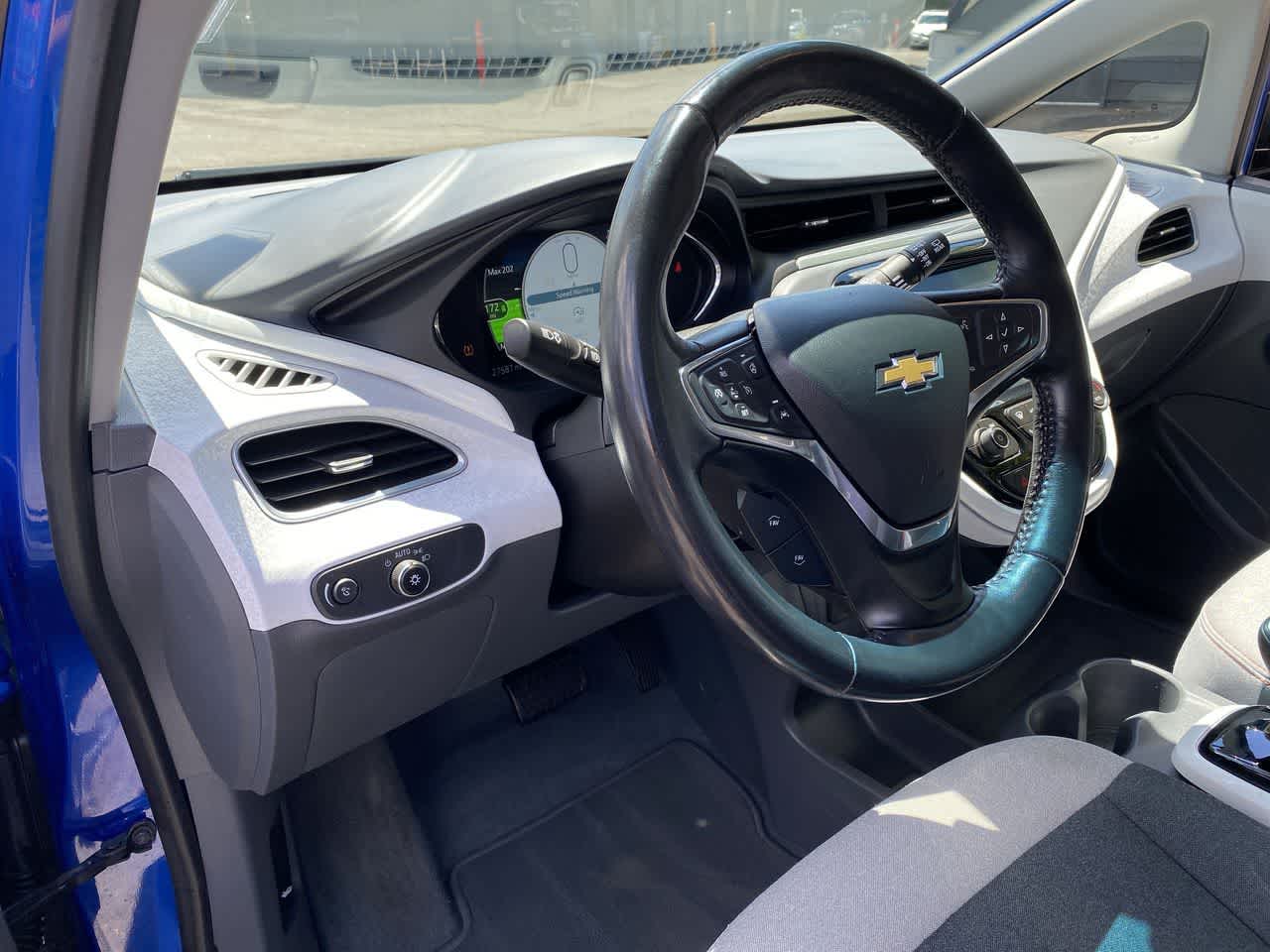 Thumbnail: 2019 Chevrolet Bolt EV - 2