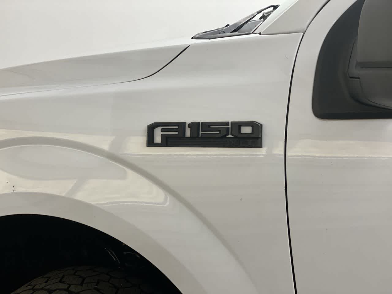 Thumbnail: 2019 Ford F-150 - 10