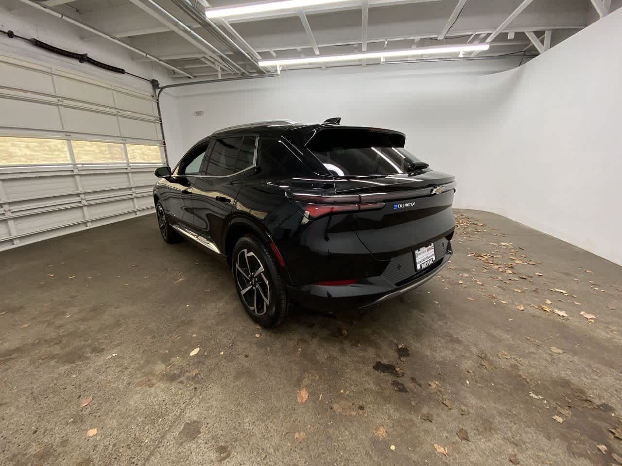 Thumbnail: 2025 Chevrolet Equinox - 4