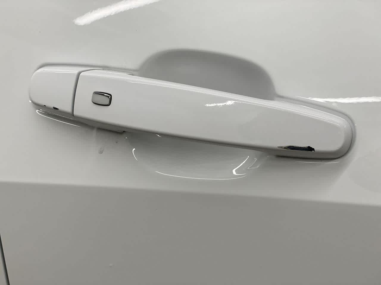 Thumbnail: 2023 Chevrolet Malibu - 33