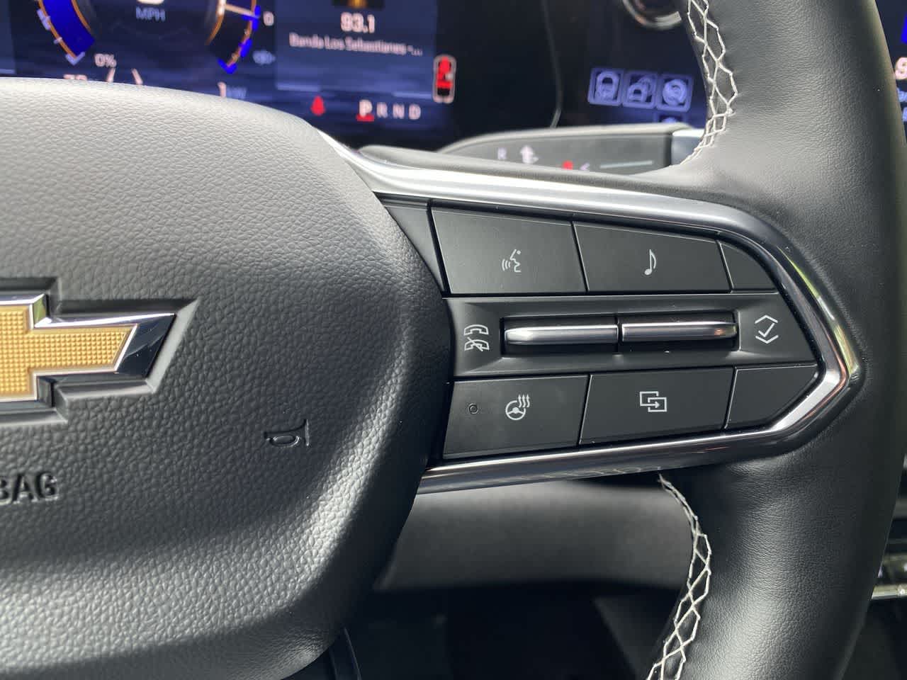 Thumbnail: 2026 Chevrolet Silverado EV - 21