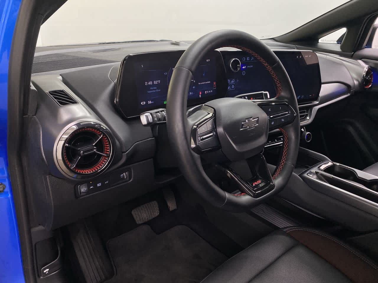 Used 2024 Chevrolet Equinox EV RS with VIN 3GN7DRRP9RS239535 for sale in Medford, OR