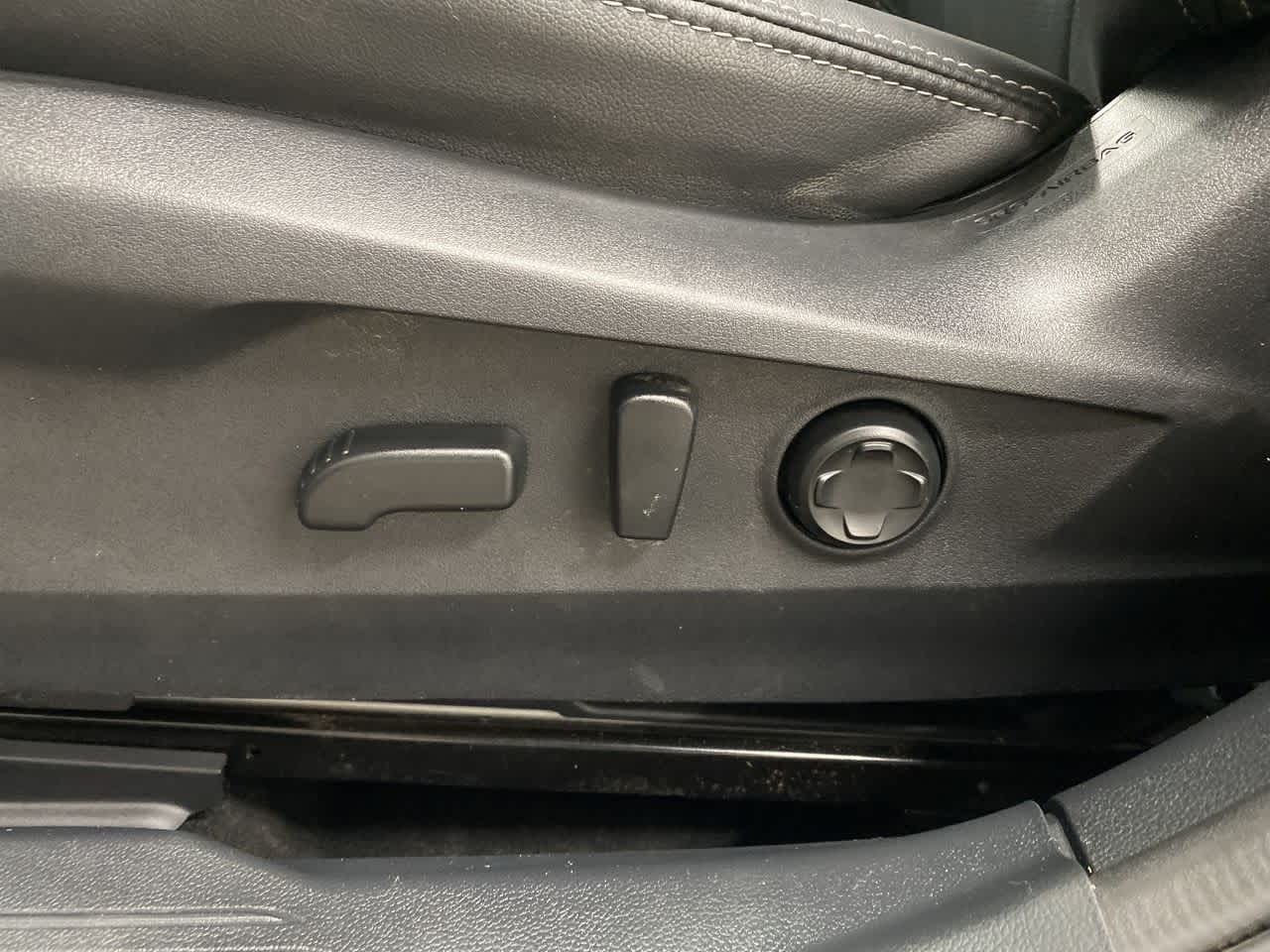 Thumbnail: 2023 Subaru Outback - 15