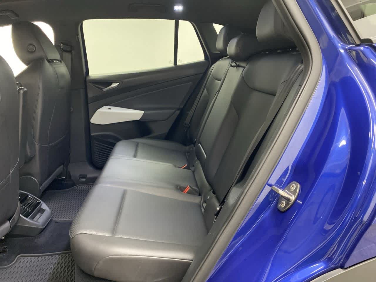 Thumbnail: 2021 Volkswagen ID.4 - 16