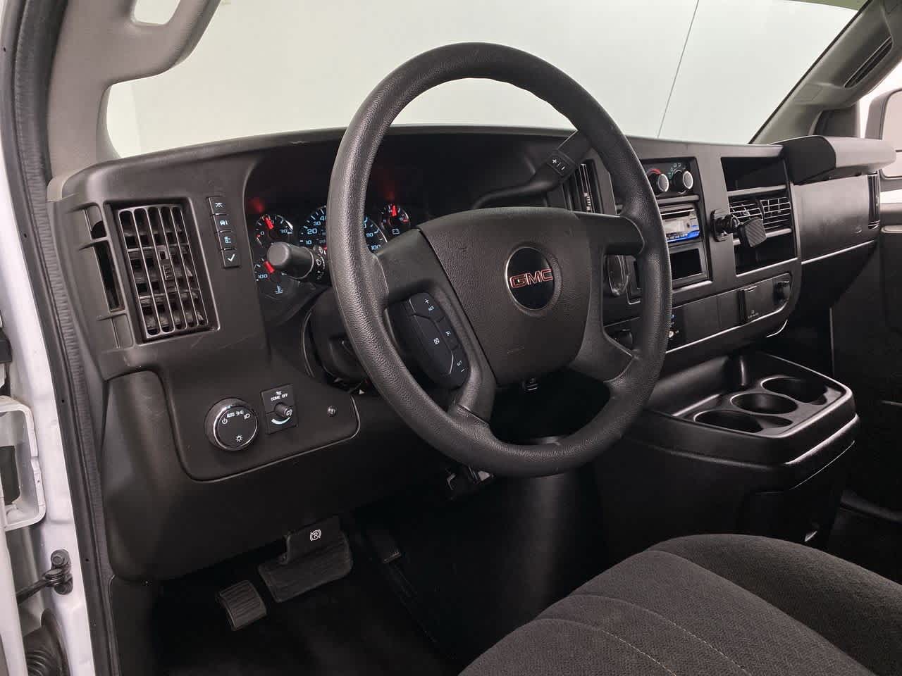 Thumbnail: 2019 GMC Savana - 2