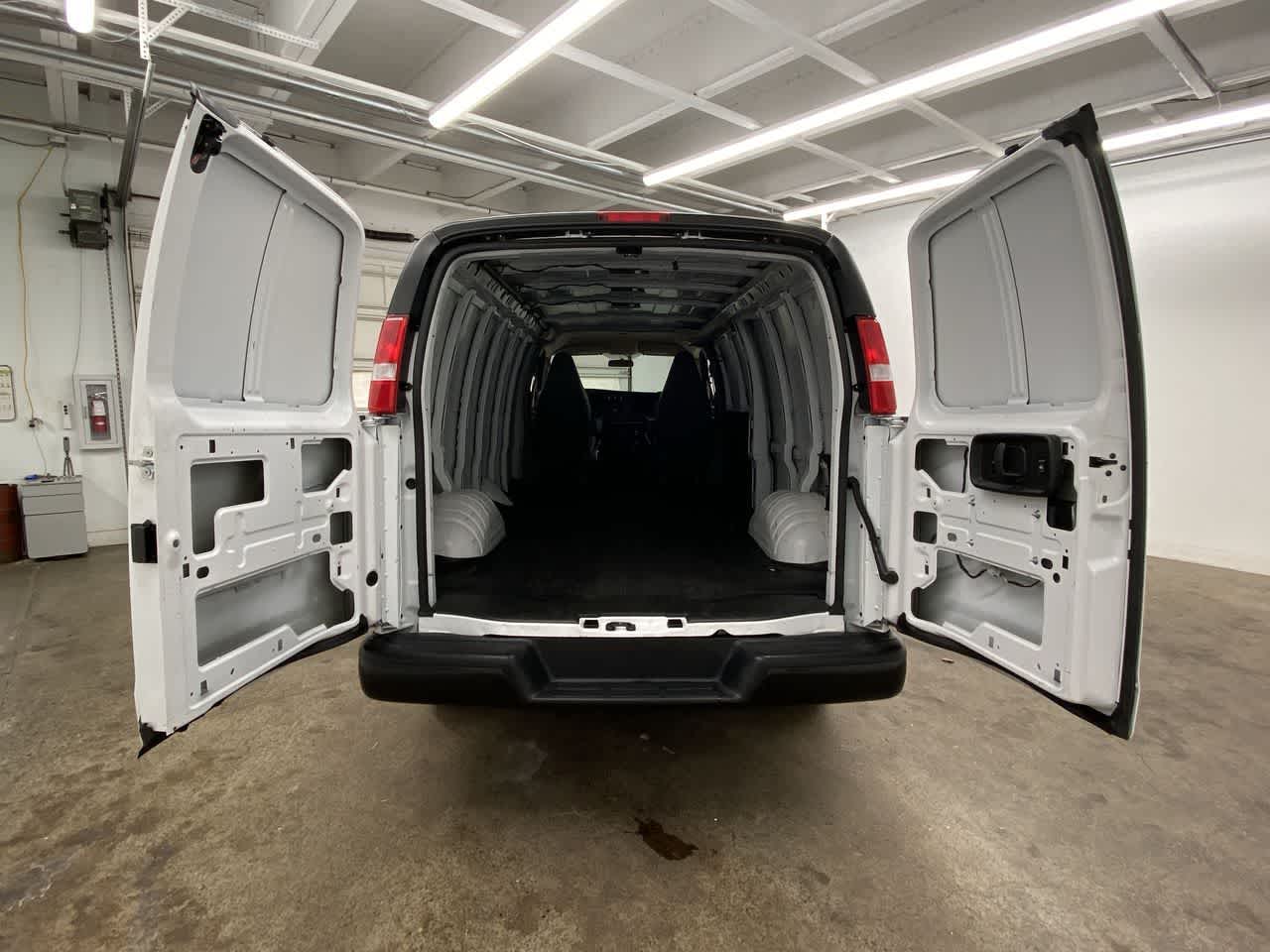 Thumbnail: 2025 Chevrolet Express - 25