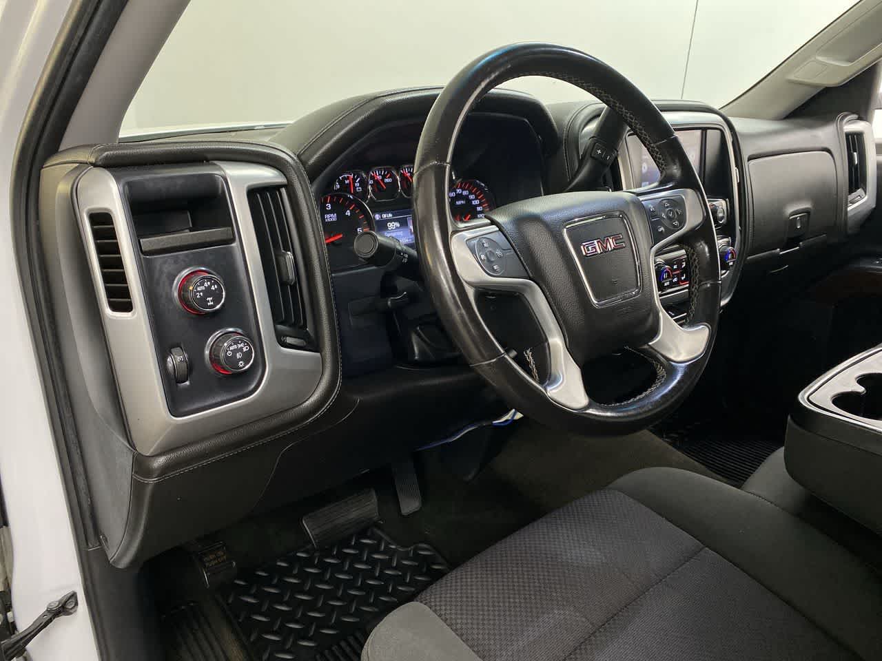 Thumbnail: 2015 GMC Sierra 1500 - 2