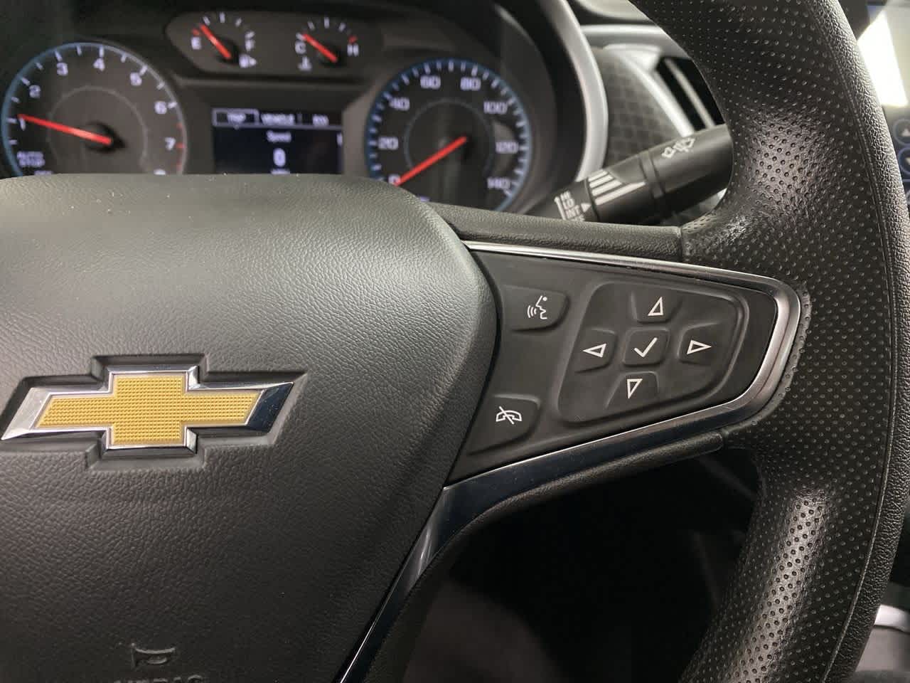 Thumbnail: 2023 Chevrolet Malibu - 21