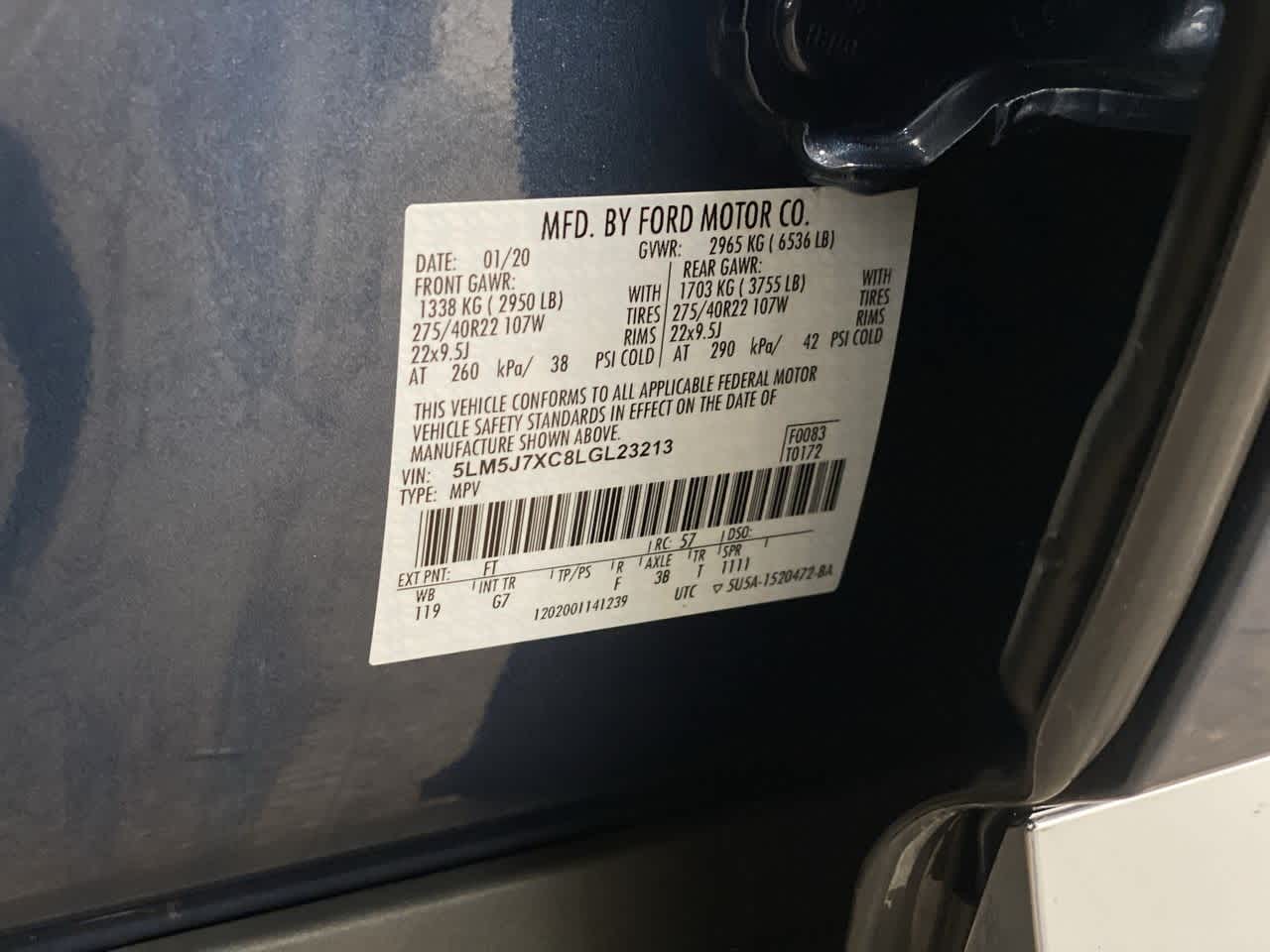 Thumbnail: 2020 Lincoln Aviator - 29