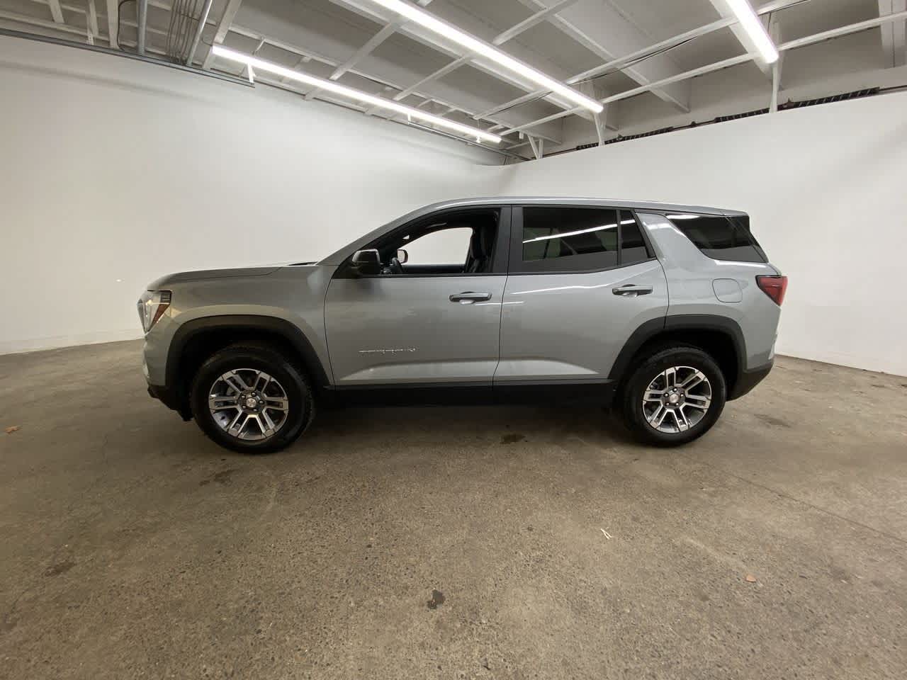 Thumbnail: 2025 GMC Terrain - 3