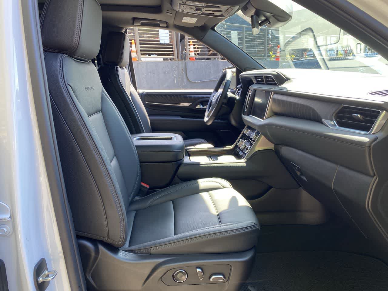 Thumbnail: 2024 GMC Yukon - 18