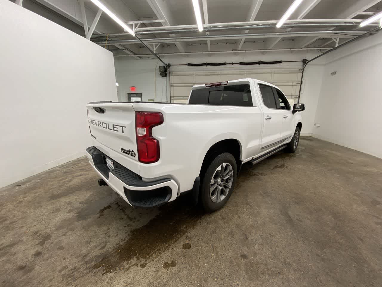 Thumbnail: 2023 Chevrolet Silverado 1500 - 6