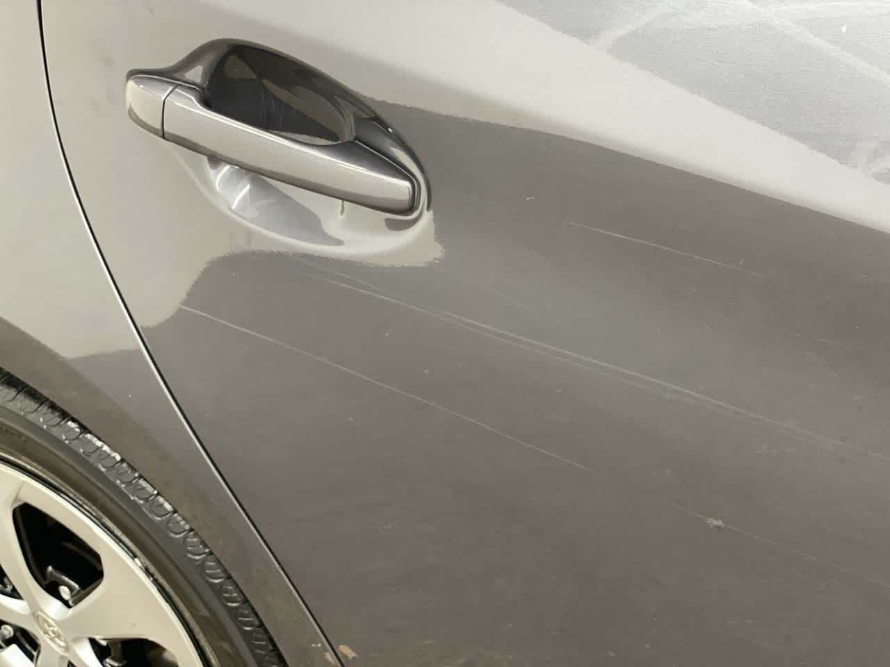 Thumbnail: 2013 Toyota Prius - 32