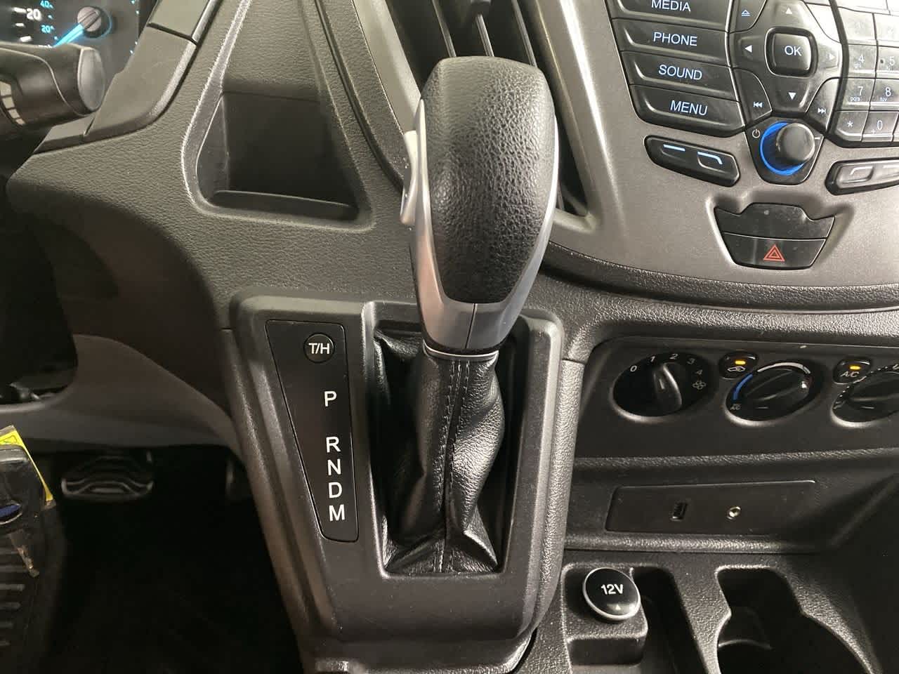 Thumbnail: 2016 Ford Transit Series - 24