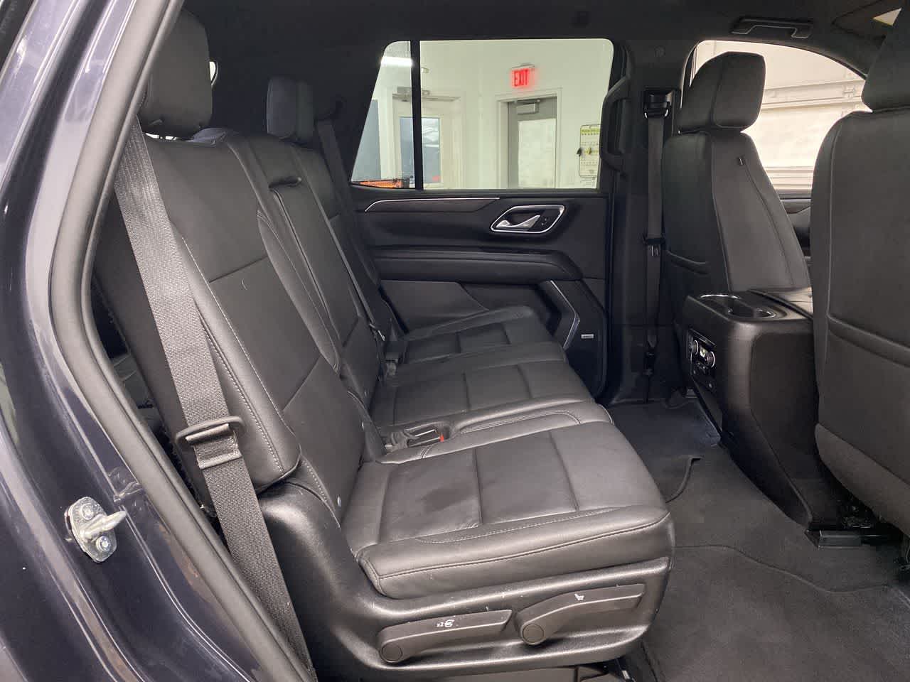 Thumbnail: 2023 Chevrolet Tahoe - 17