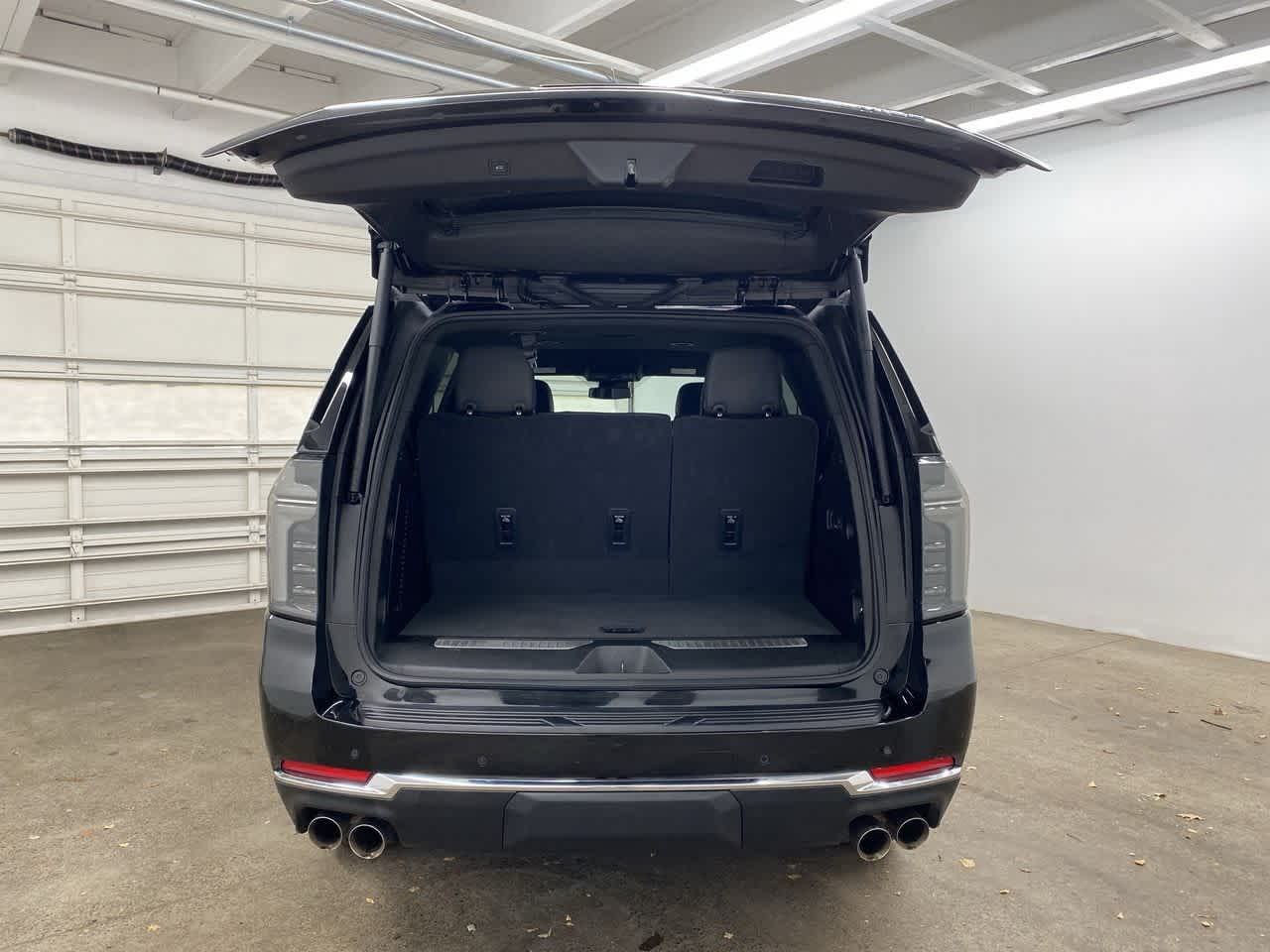 Thumbnail: 2025 Chevrolet Tahoe - 27