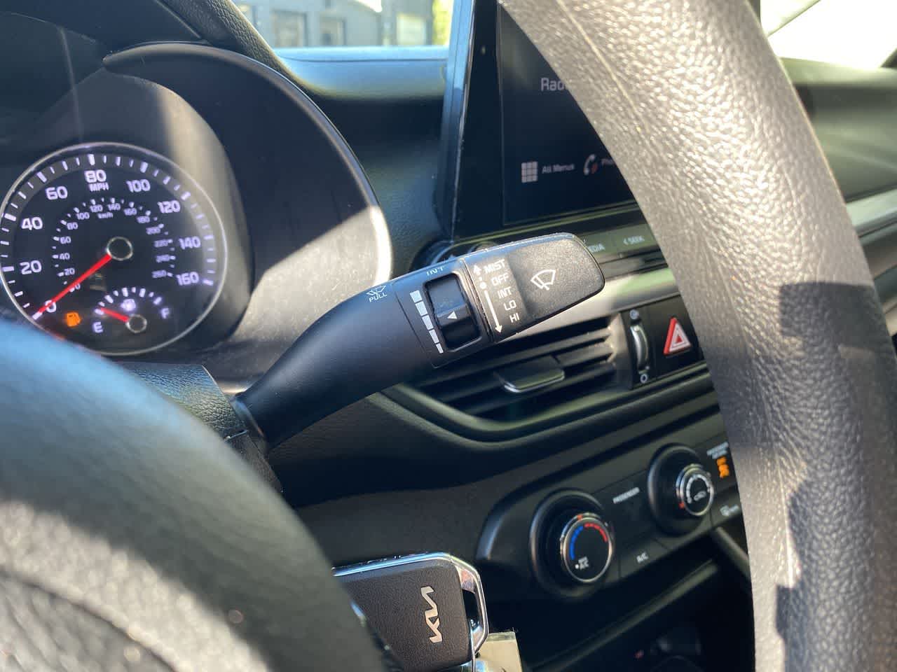 Thumbnail: 2024 Kia Forte - 22