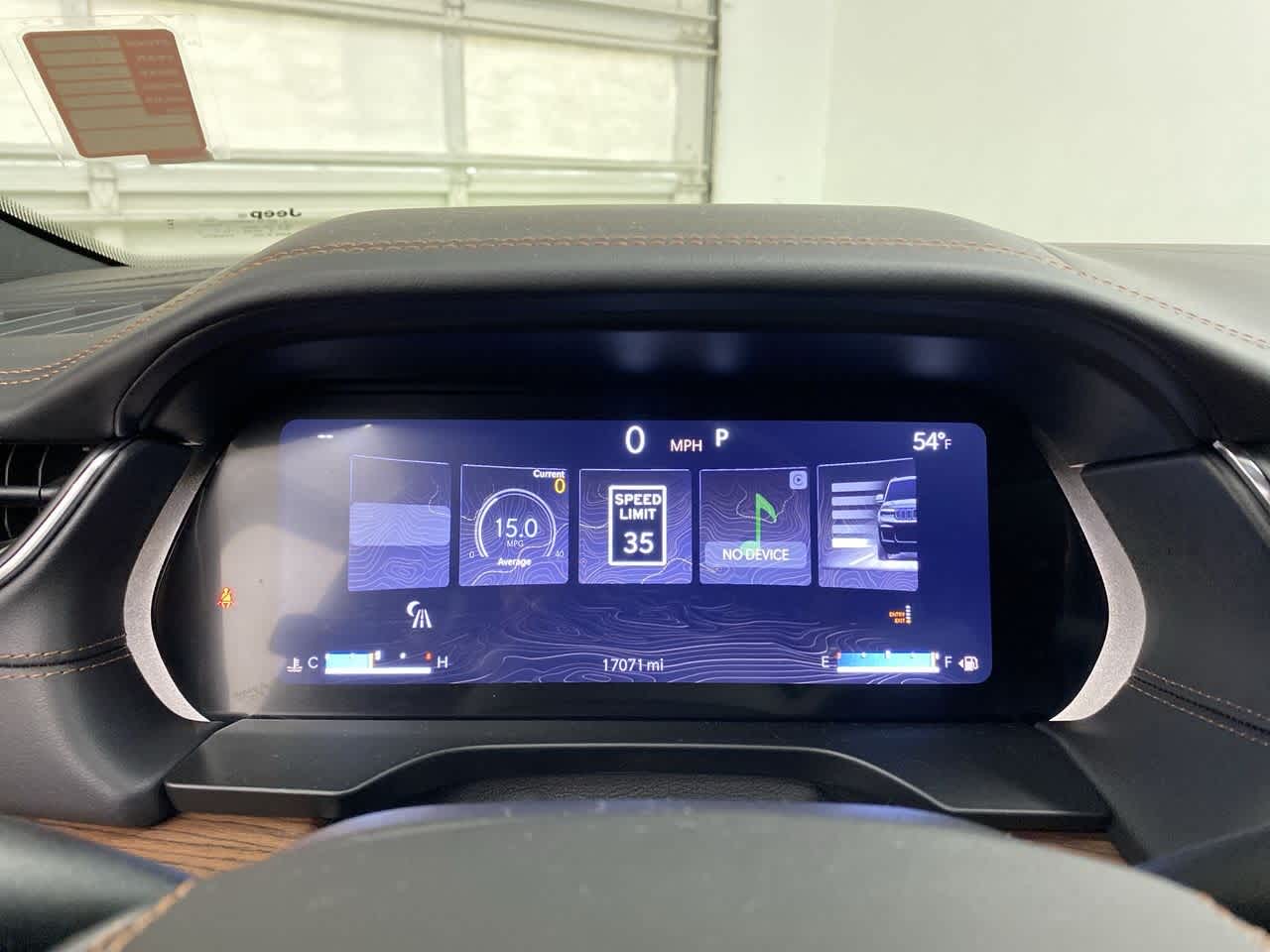 Thumbnail: 2023 Jeep Grand Cherokee - 28