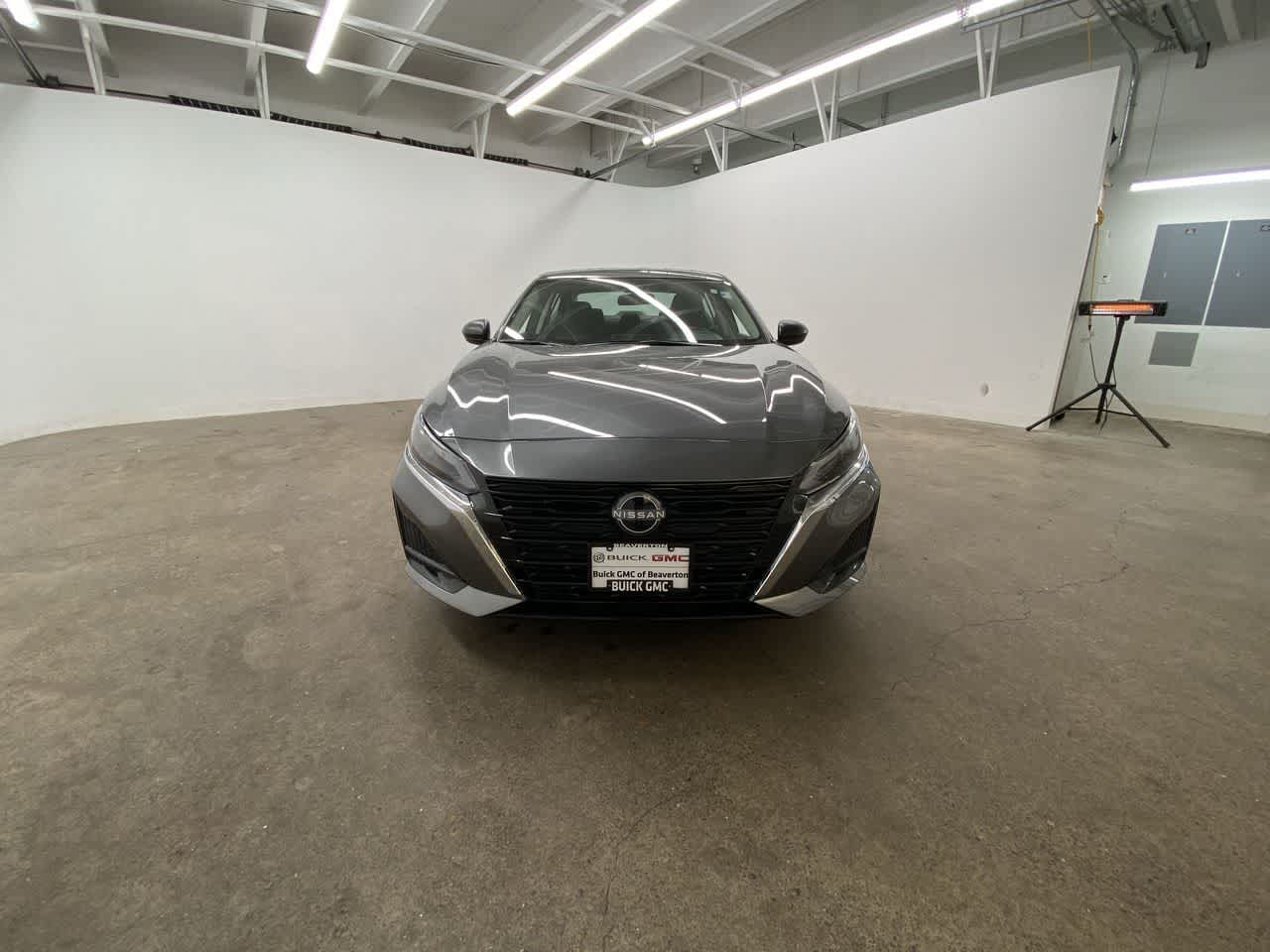 Thumbnail: 2025 Nissan Altima - 9