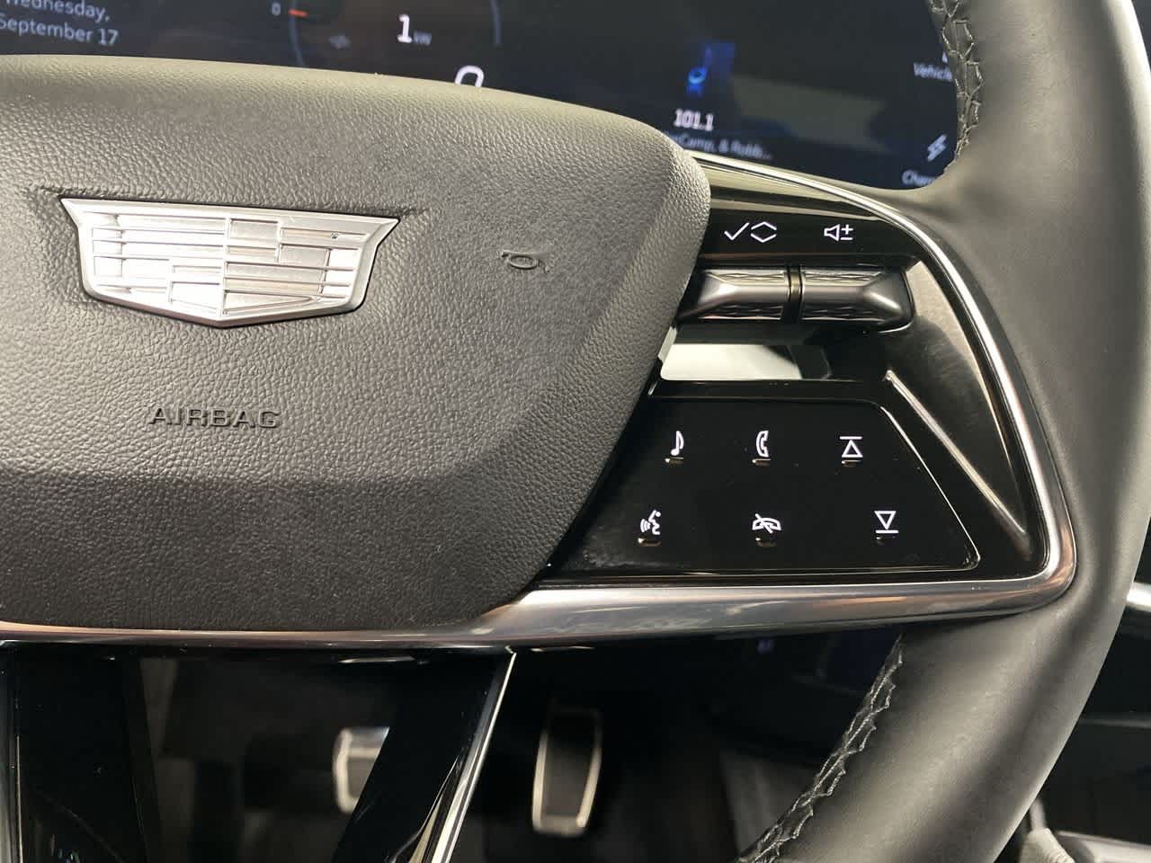 Thumbnail: 2025 Cadillac Optiq - 23