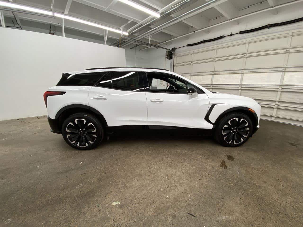 Thumbnail: 2024 Chevrolet Blazer EV - 7