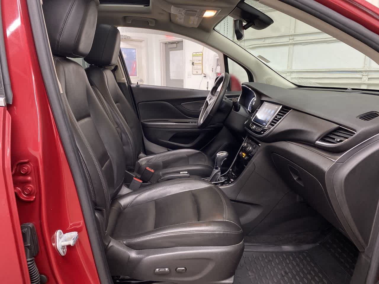 Thumbnail: 2019 Buick Encore - 19