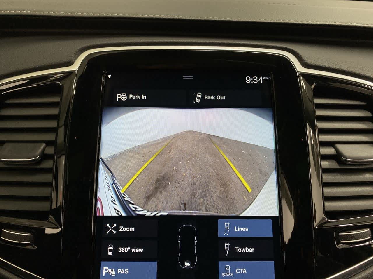 Thumbnail: 2022 Volvo XC90 - 27