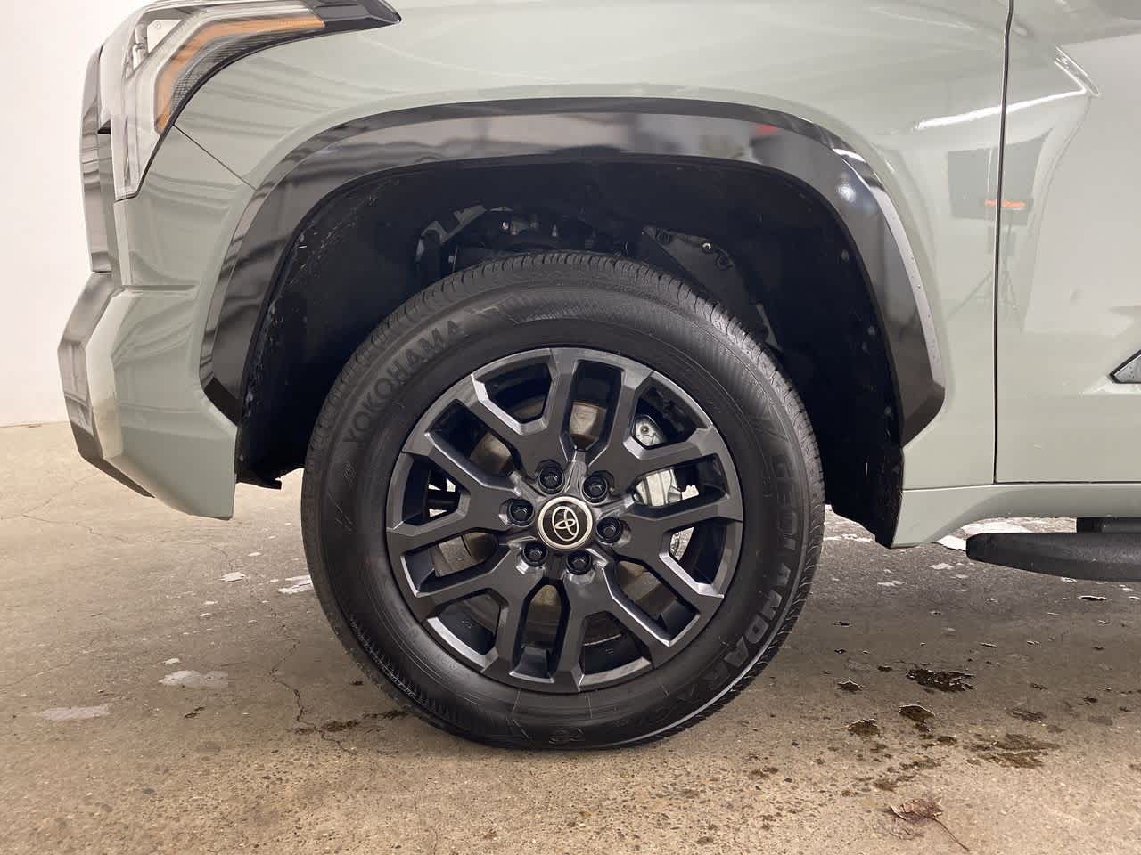 Thumbnail: 2024 Toyota Tundra - 11