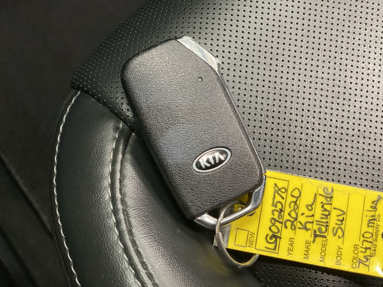 Thumbnail: 2020 Kia Telluride - 30