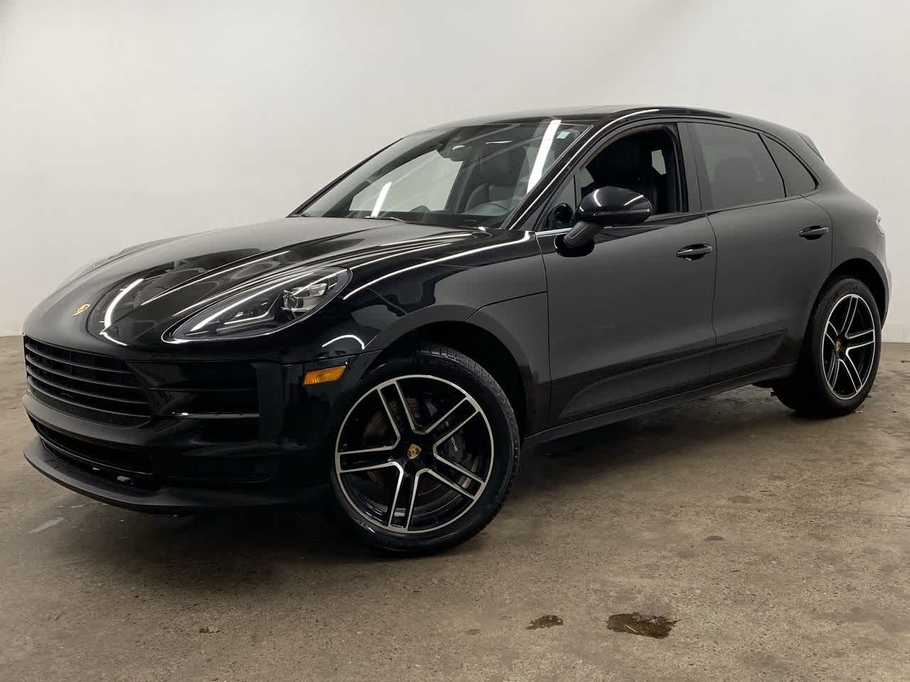 Thumbnail: 2021 Porsche Macan - 1