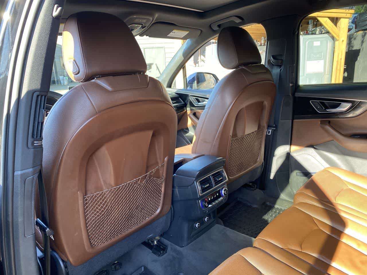Thumbnail: 2019 Audi Q7 - 16