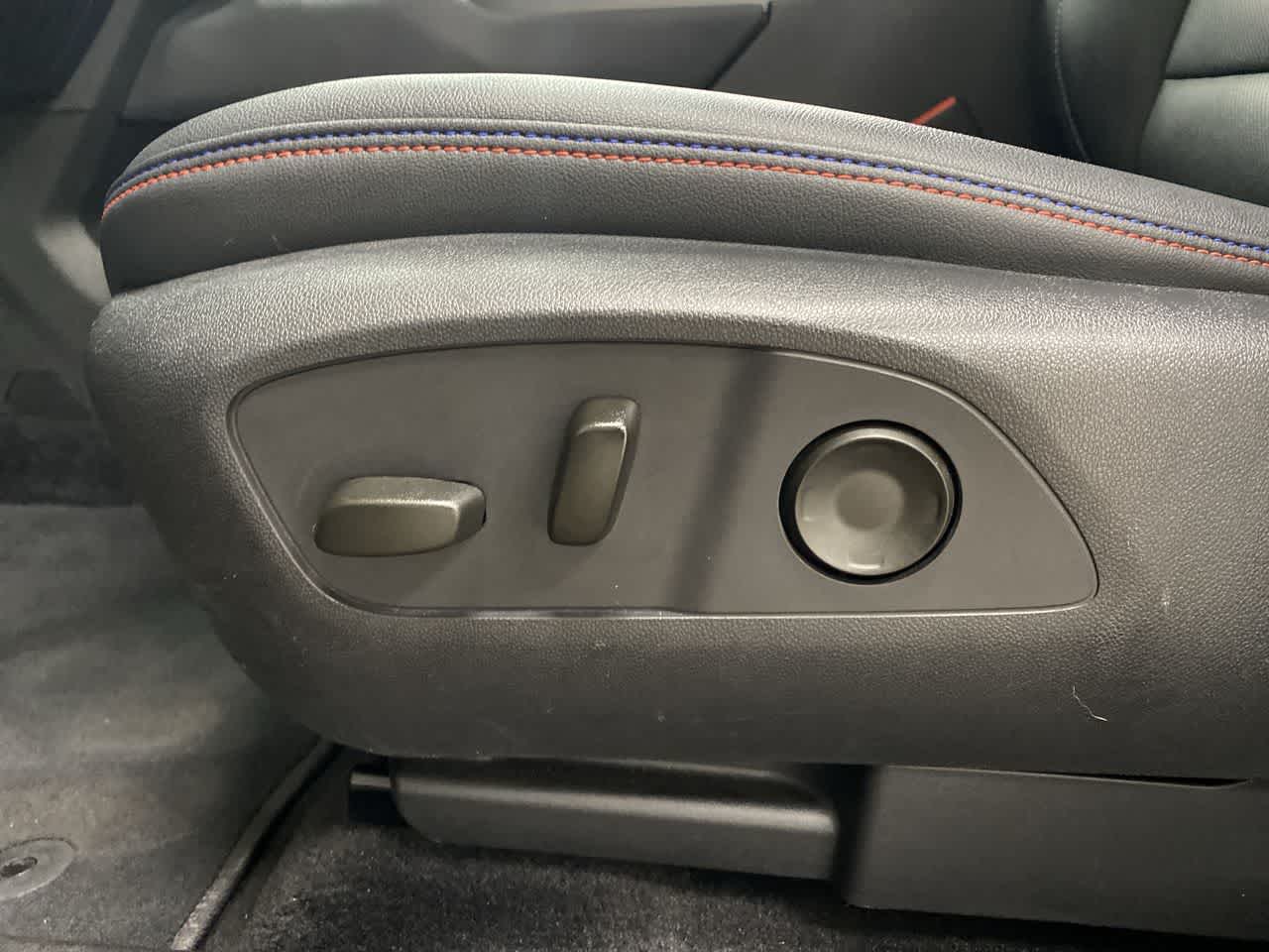 Thumbnail: 2024 Chevrolet Equinox - 16