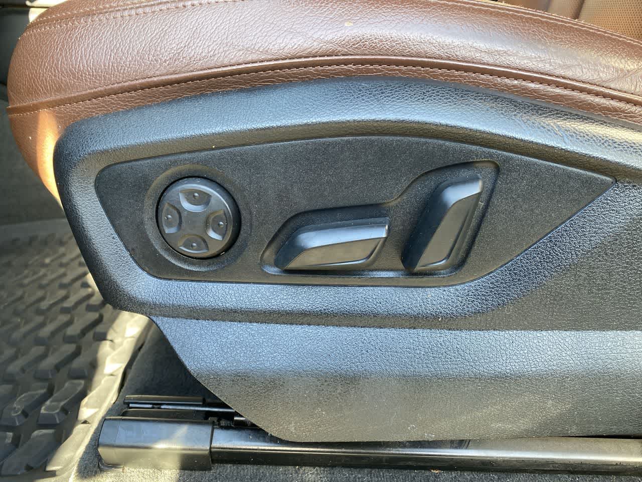 Thumbnail: 2019 Audi Q7 - 15