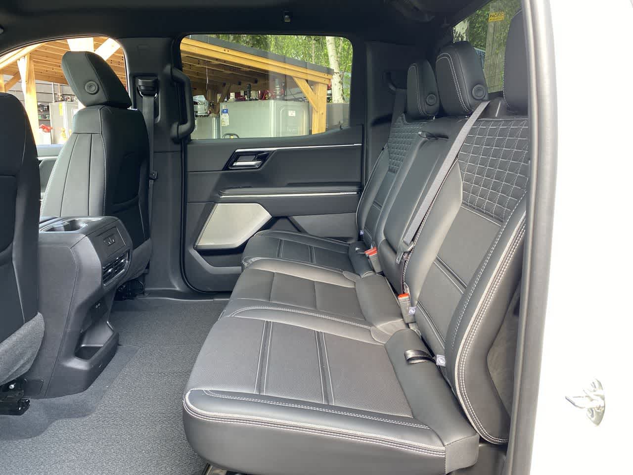 Thumbnail: 2025 GMC Sierra EV - 16