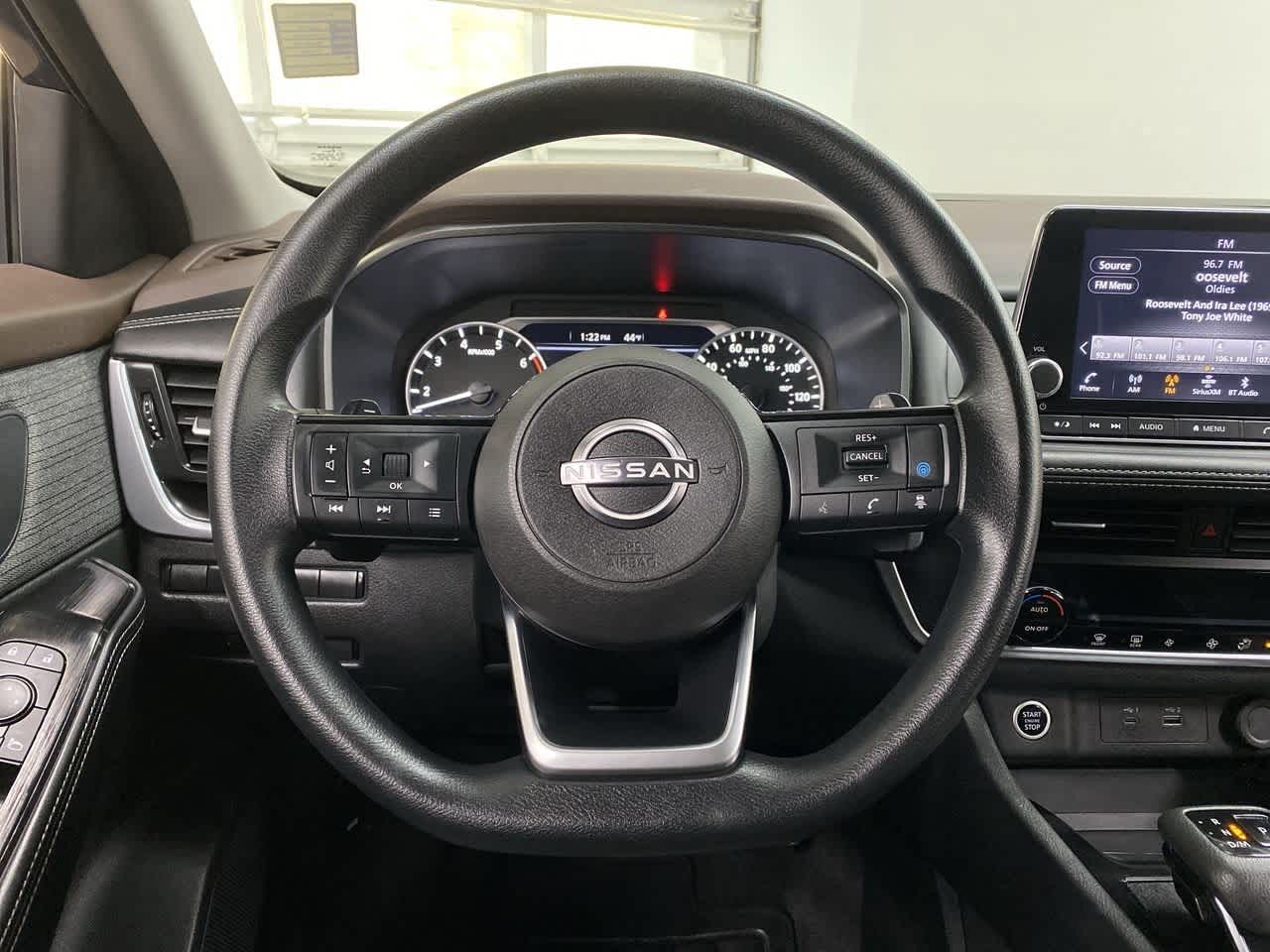 Thumbnail: 2023 Nissan Rogue - 19