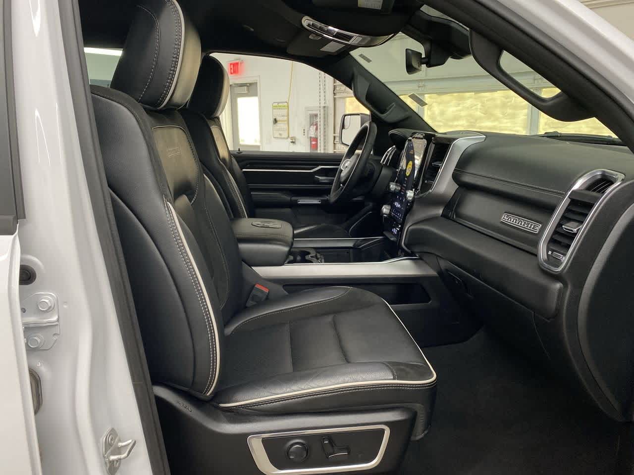 Thumbnail: 2025 RAM 1500 - 19