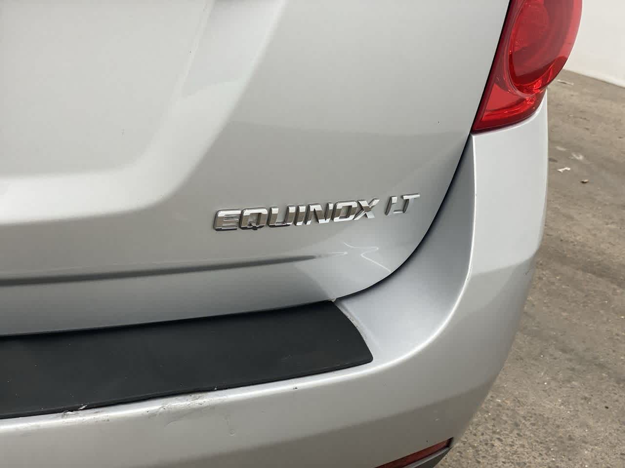 Thumbnail: 2015 Chevrolet Equinox - 10
