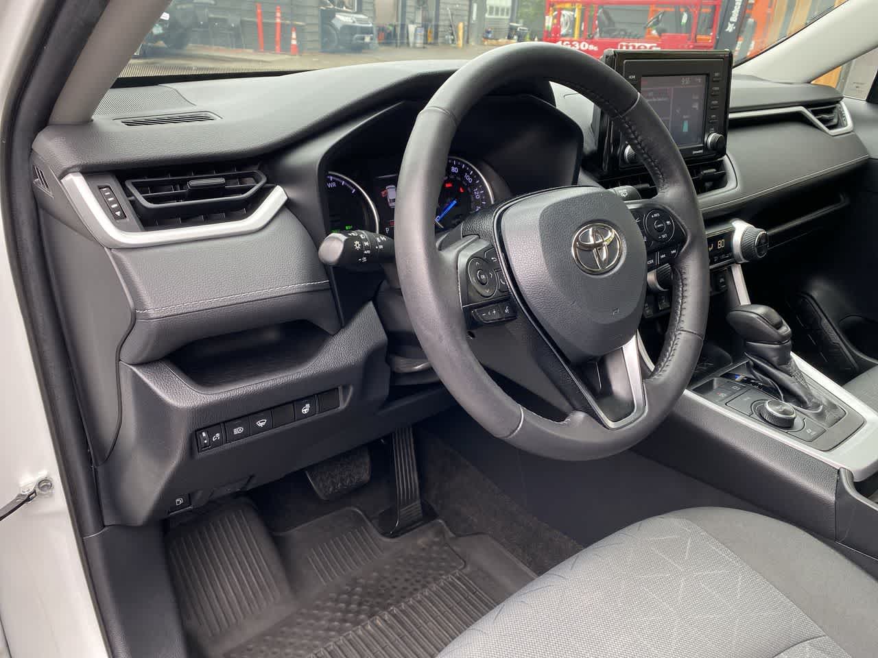 Thumbnail: 2021 Toyota RAV4 - 2