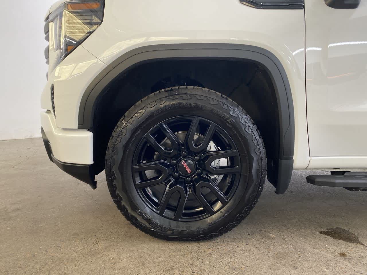 Thumbnail: 2025 GMC Sierra 1500 - 10