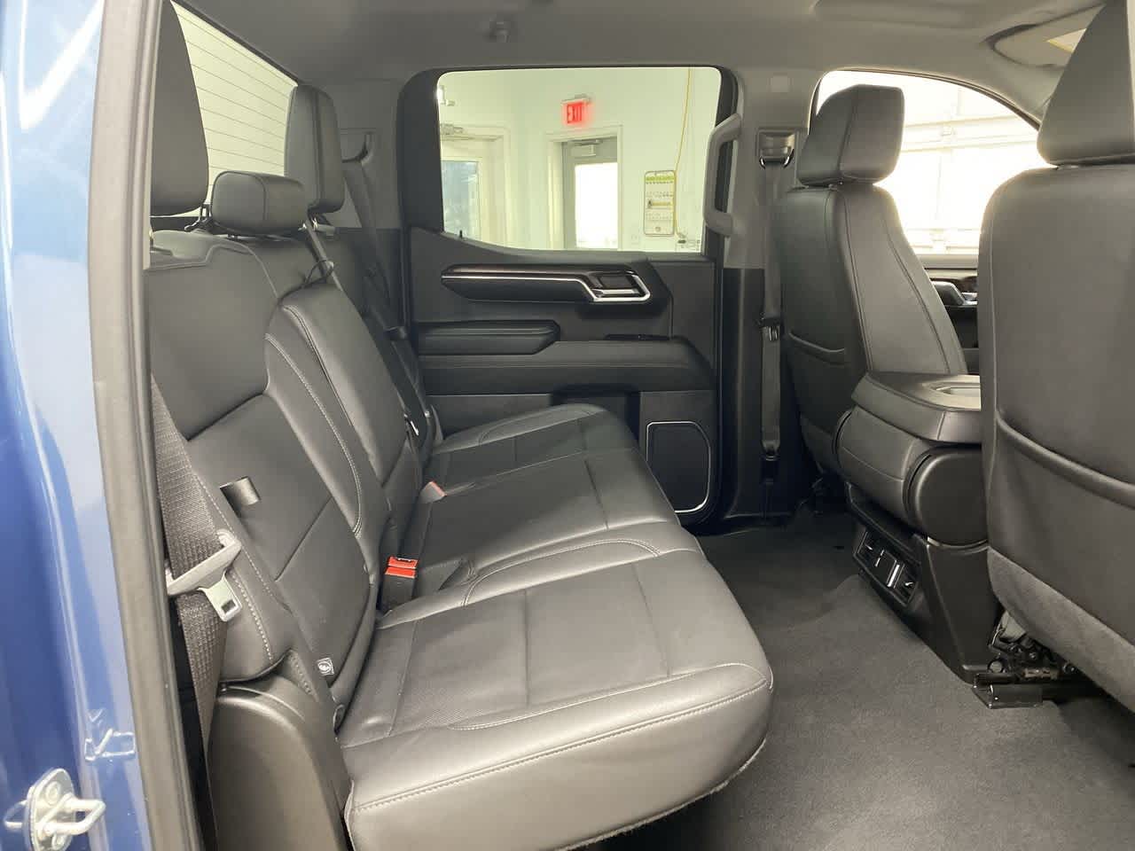 Thumbnail: 2024 GMC Sierra 1500 - 17