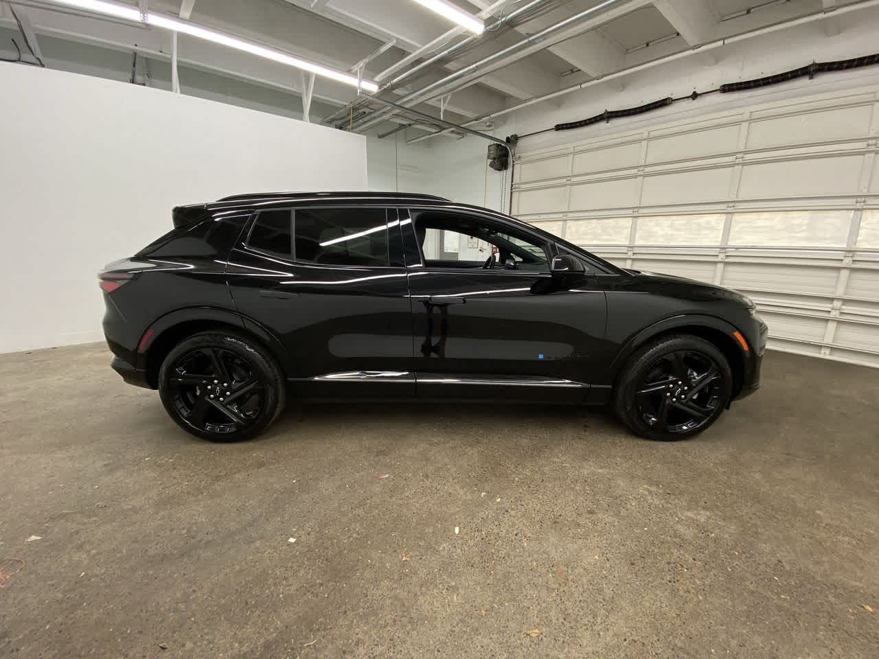 Thumbnail: 2024 Chevrolet Equinox - 7